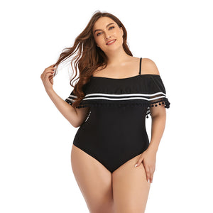 Maillot de bain 1 pièce noire à encolure droite et volants